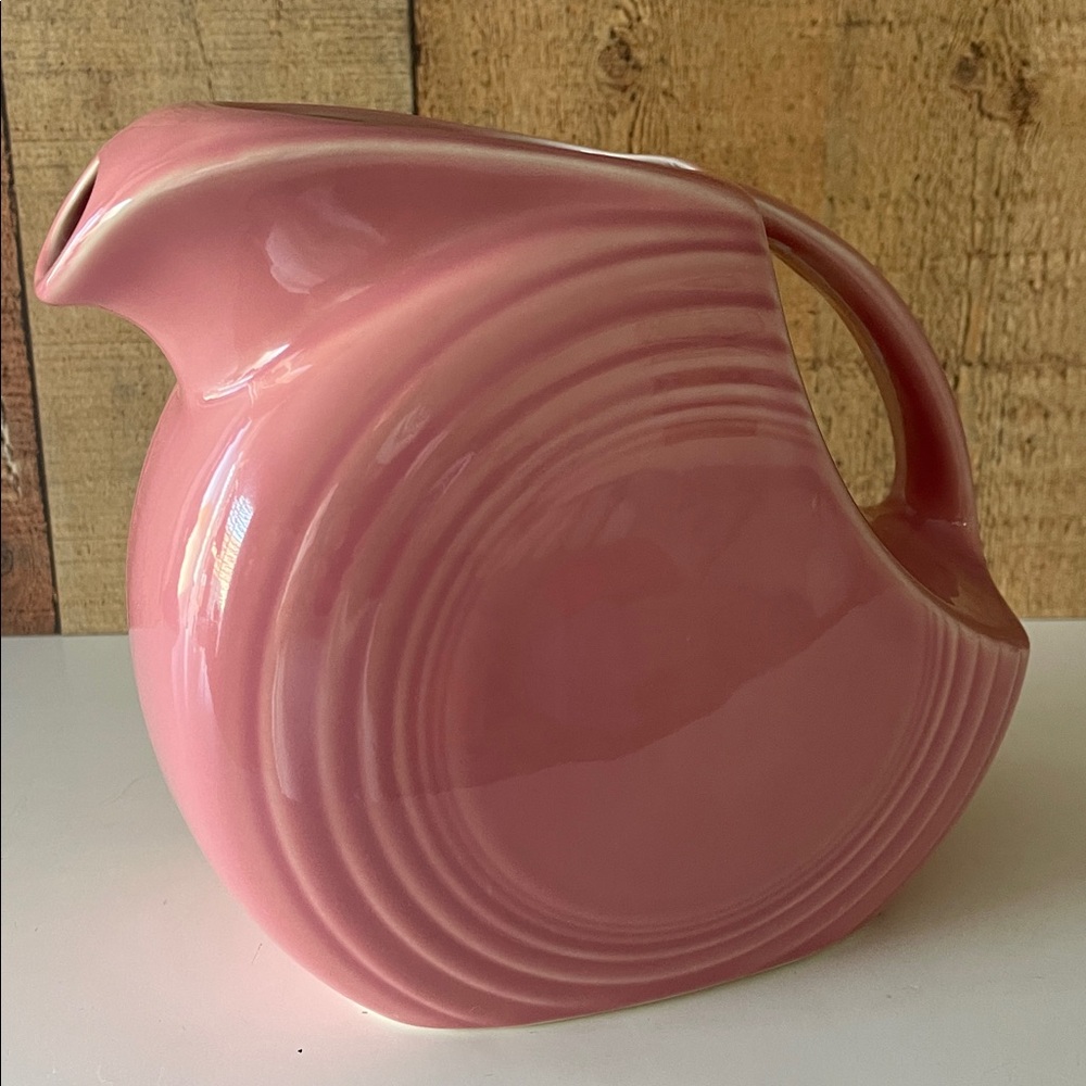 Fiesta P86 Homer Laughlin Rose Disc Pitcher